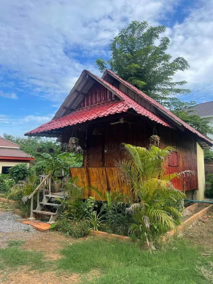 Odambang Village Homestay Battambang Eksteriør bilde