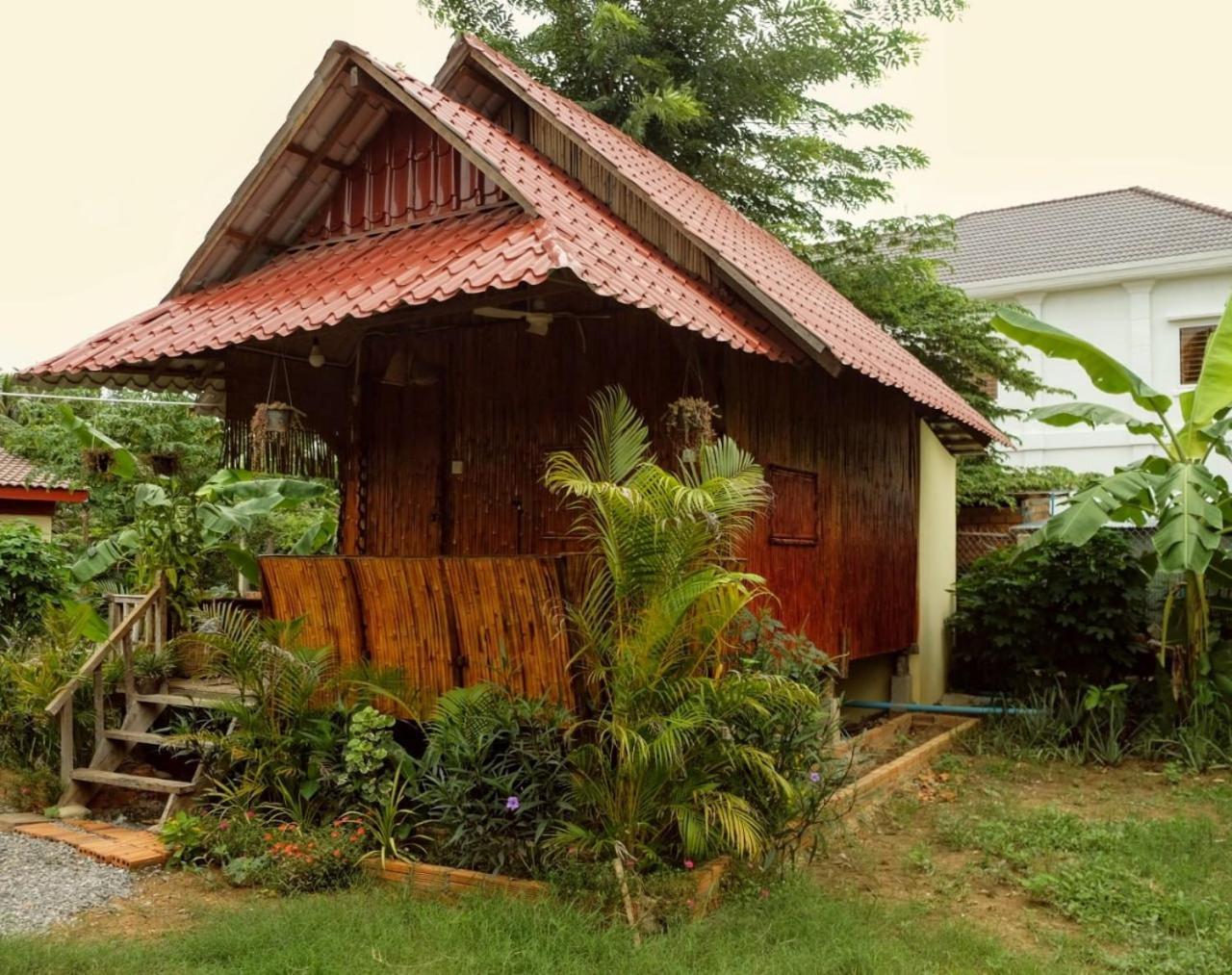 Odambang Village Homestay Battambang Eksteriør bilde