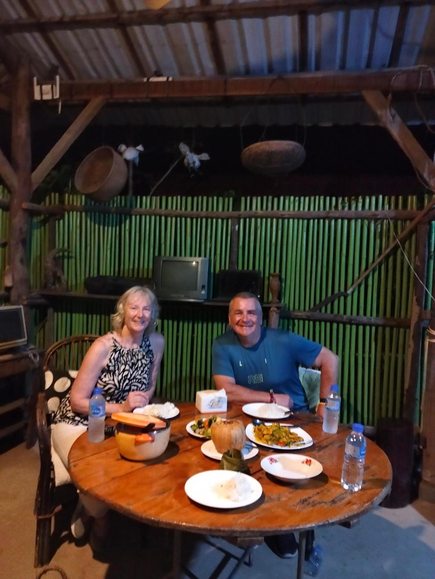 Odambang Village Homestay Battambang Eksteriør bilde